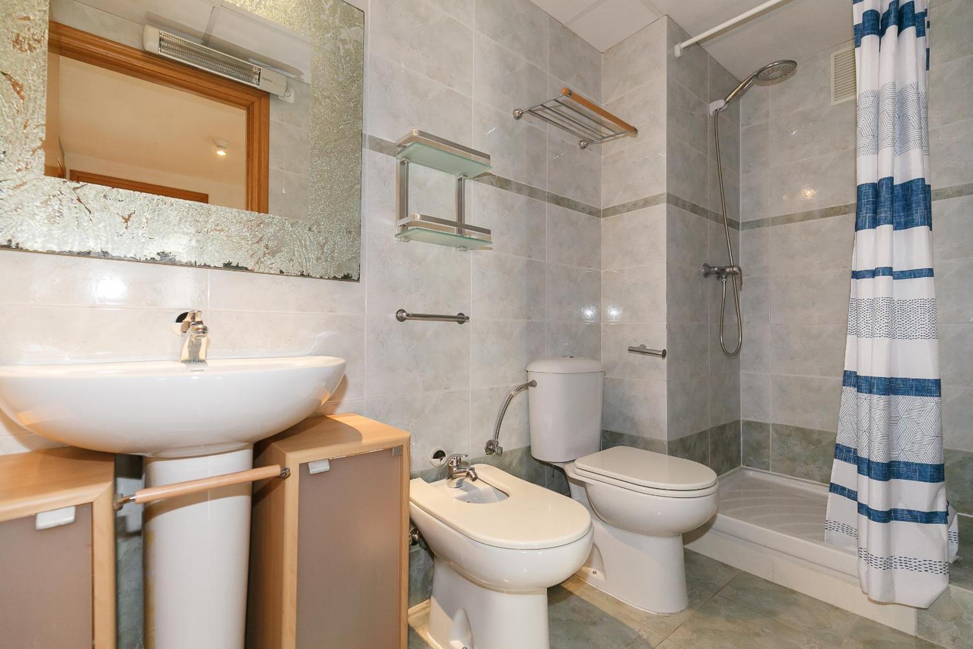 Uhc Golden Pineda Apartments La Pineda Bagian luar foto