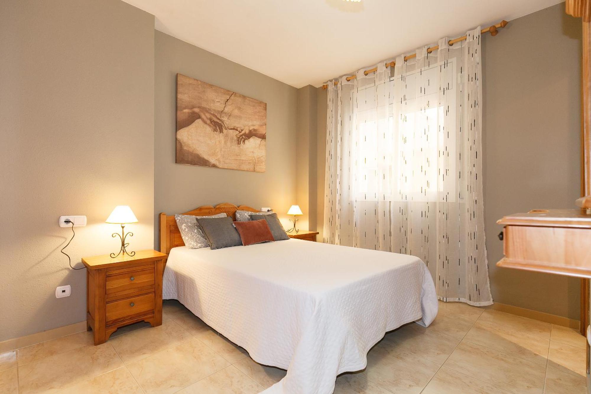 Uhc Golden Pineda Apartments La Pineda Bagian luar foto