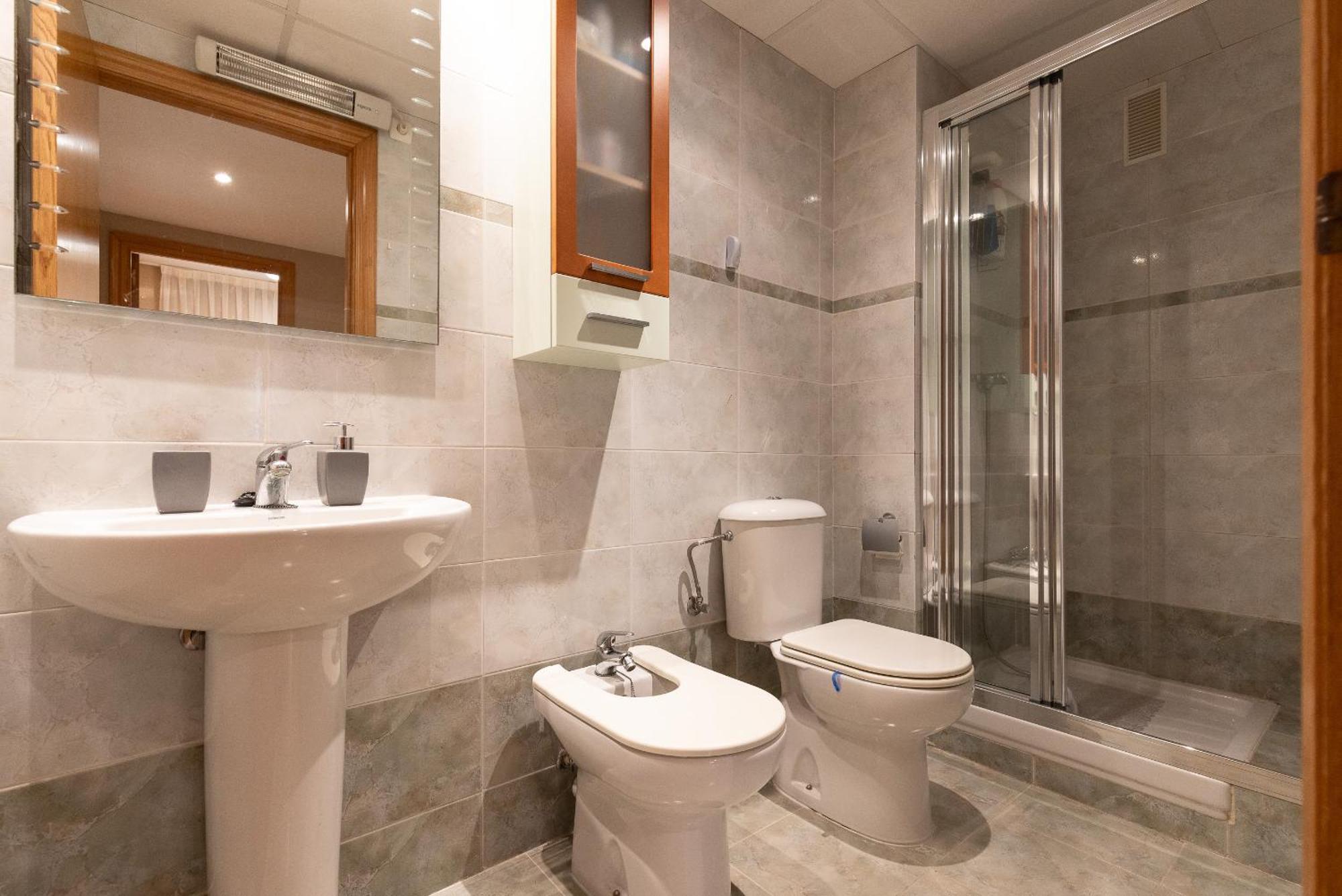 Uhc Golden Pineda Apartments La Pineda Bagian luar foto